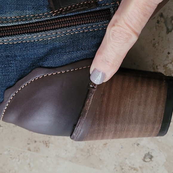 Taos "TOMBAT" brown distressed leather with jean material boots.  Size 10 / 10.5 - Picture 3 of 10